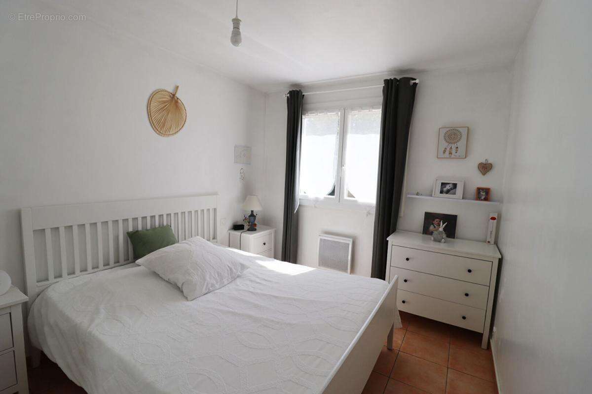 Maison à MORIERES-LES-AVIGNON