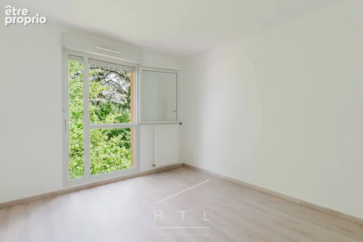 Appartement T3 au dernier étage avec balcon et garage à Saint-Germain-au-Mont-d'Or - photo 8