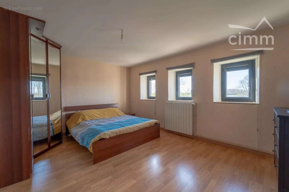 Maison à LA CHARITE-SUR-LOIRE