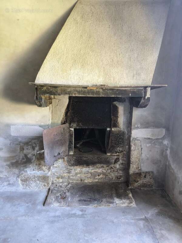 Maison à SAINT-GENCE