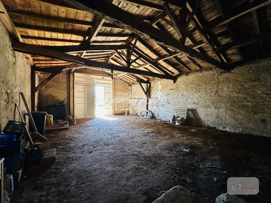 Maison à SAINT-ANTOINE-DE-BREUILH