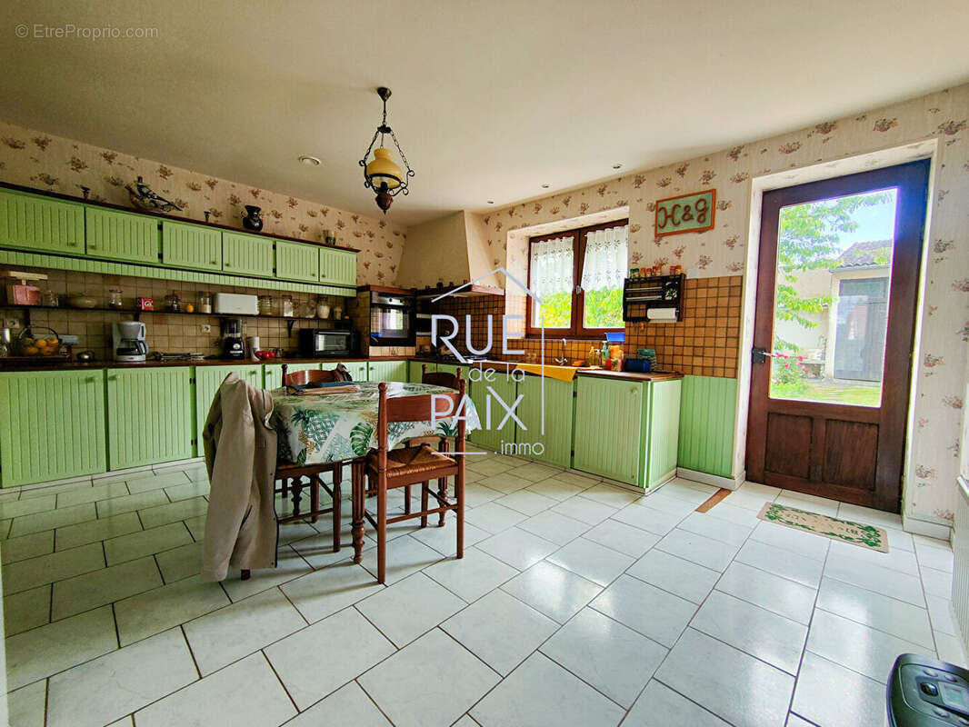 Maison à SCORBE-CLAIRVAUX