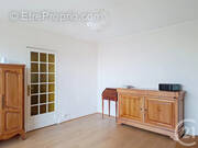 Appartement à VAUX-LE-PENIL