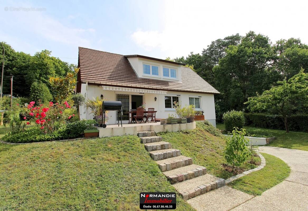 Maison à PETIT-COURONNE