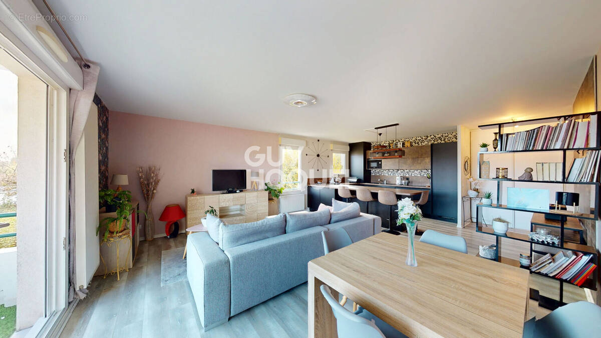 Appartement à ALLONZIER-LA-CAILLE