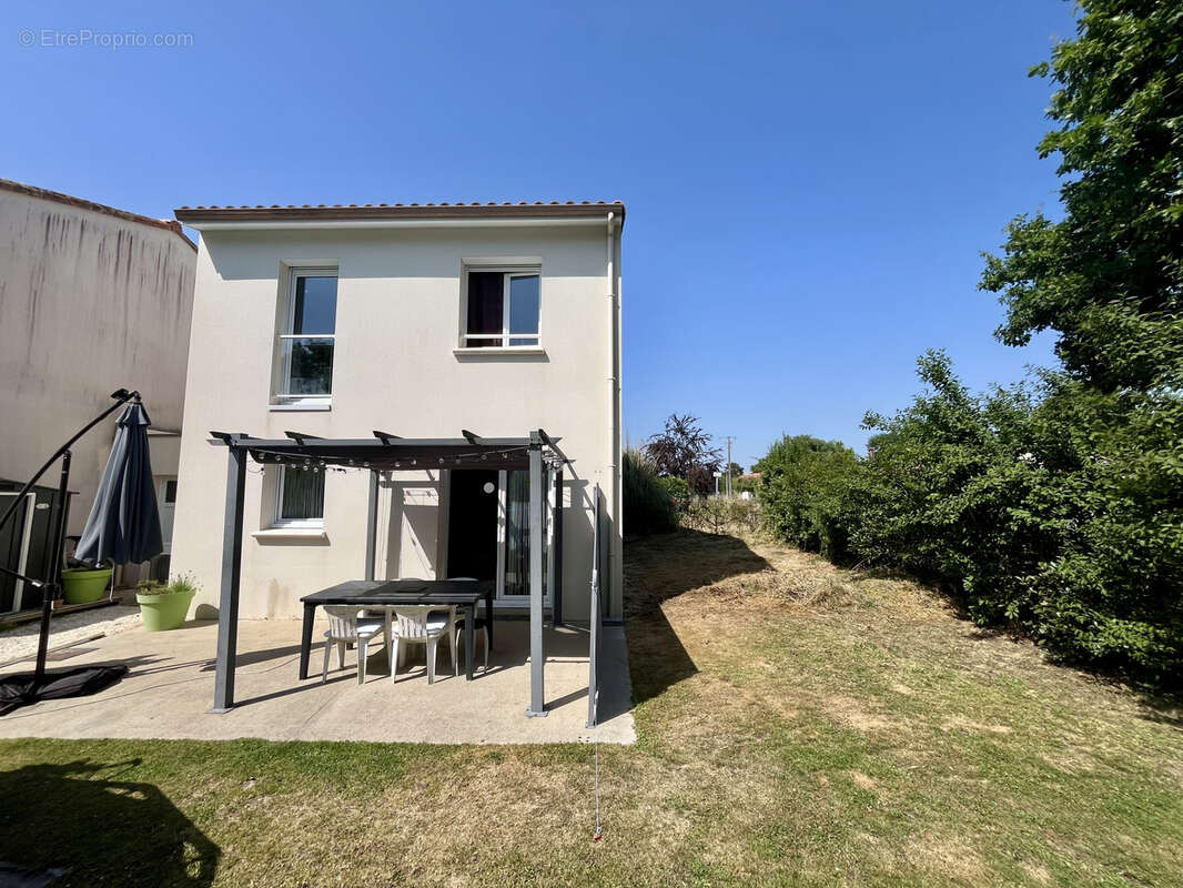 Maison à SAINT-AIGNAN-GRANDLIEU