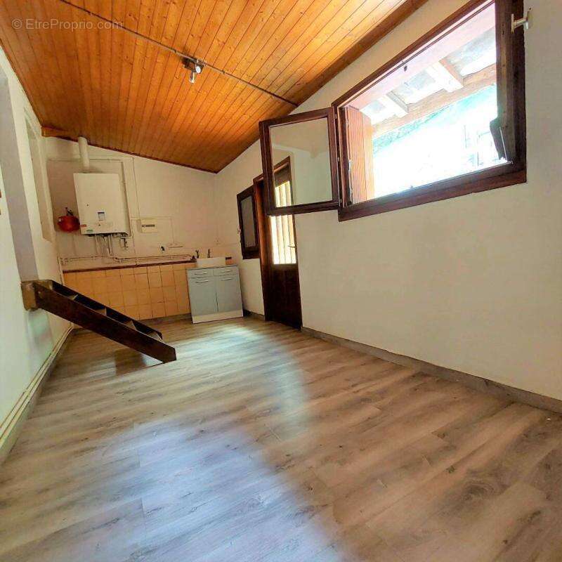 Appartement à SAINT-LAURENT-DU-PONT