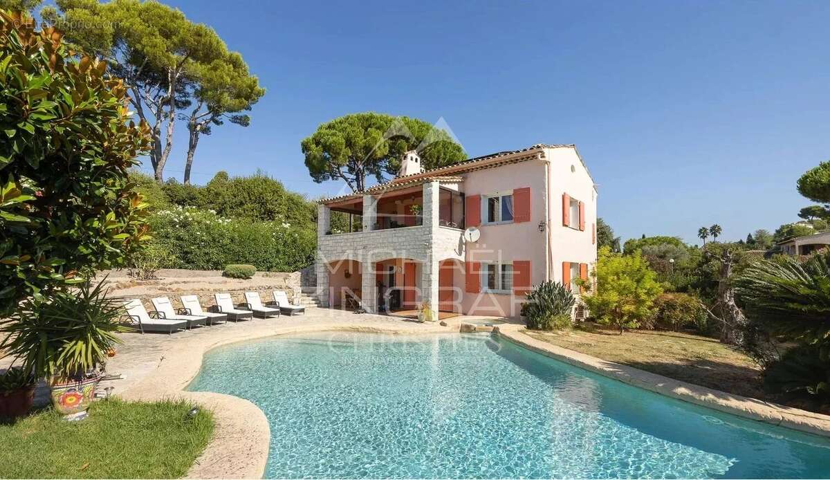 Maison à ANTIBES