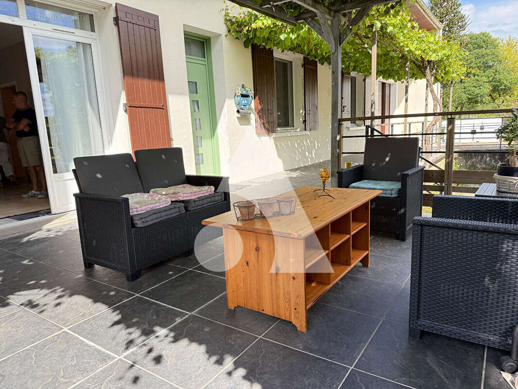 Maison à SAINT-PEY-DE-CASTETS