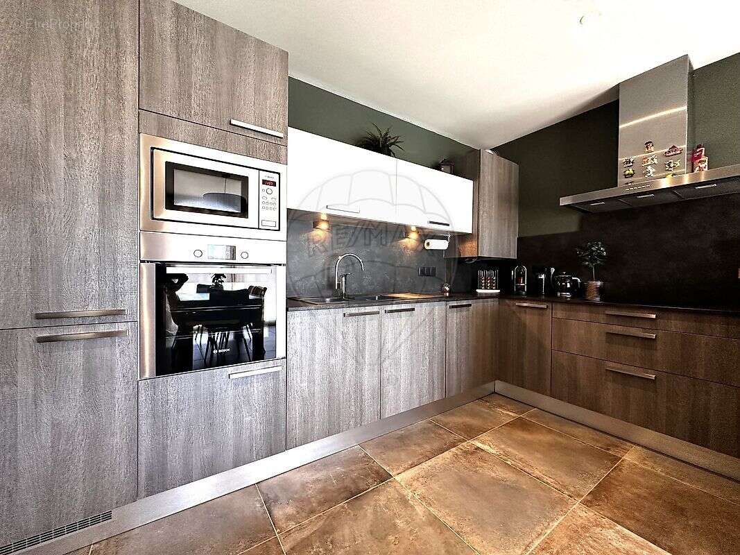 Appartement à AMNEVILLE