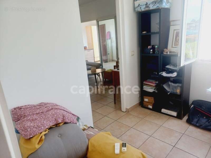 Appartement à BAIE-MAHAULT