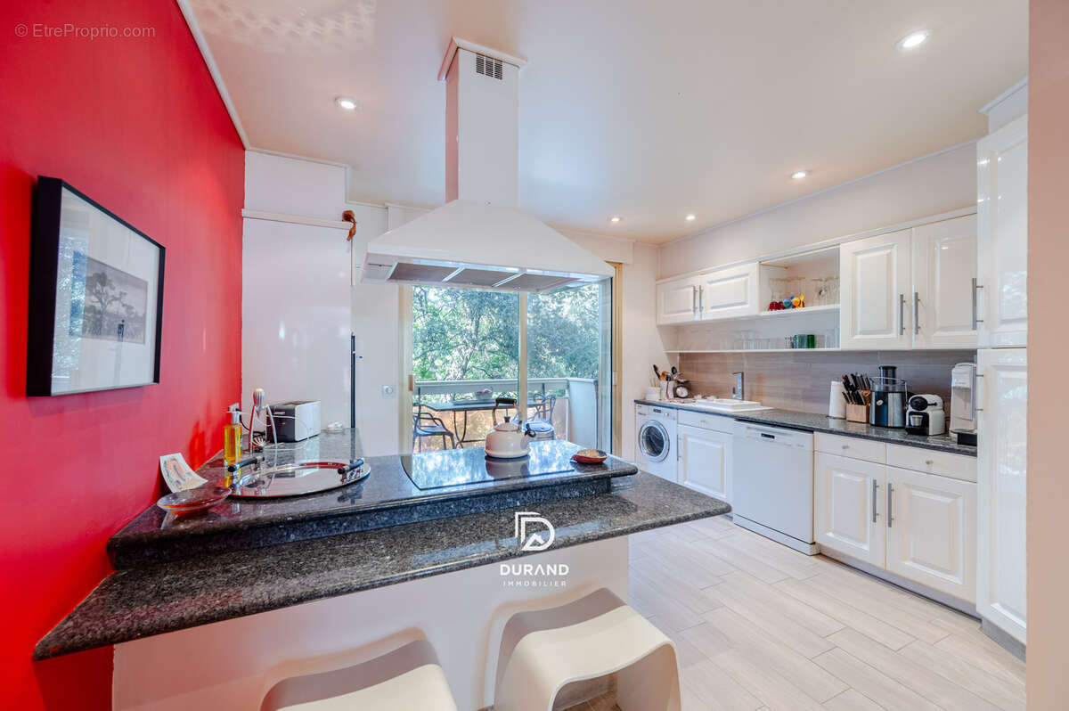 Appartement à MARSEILLE-9E