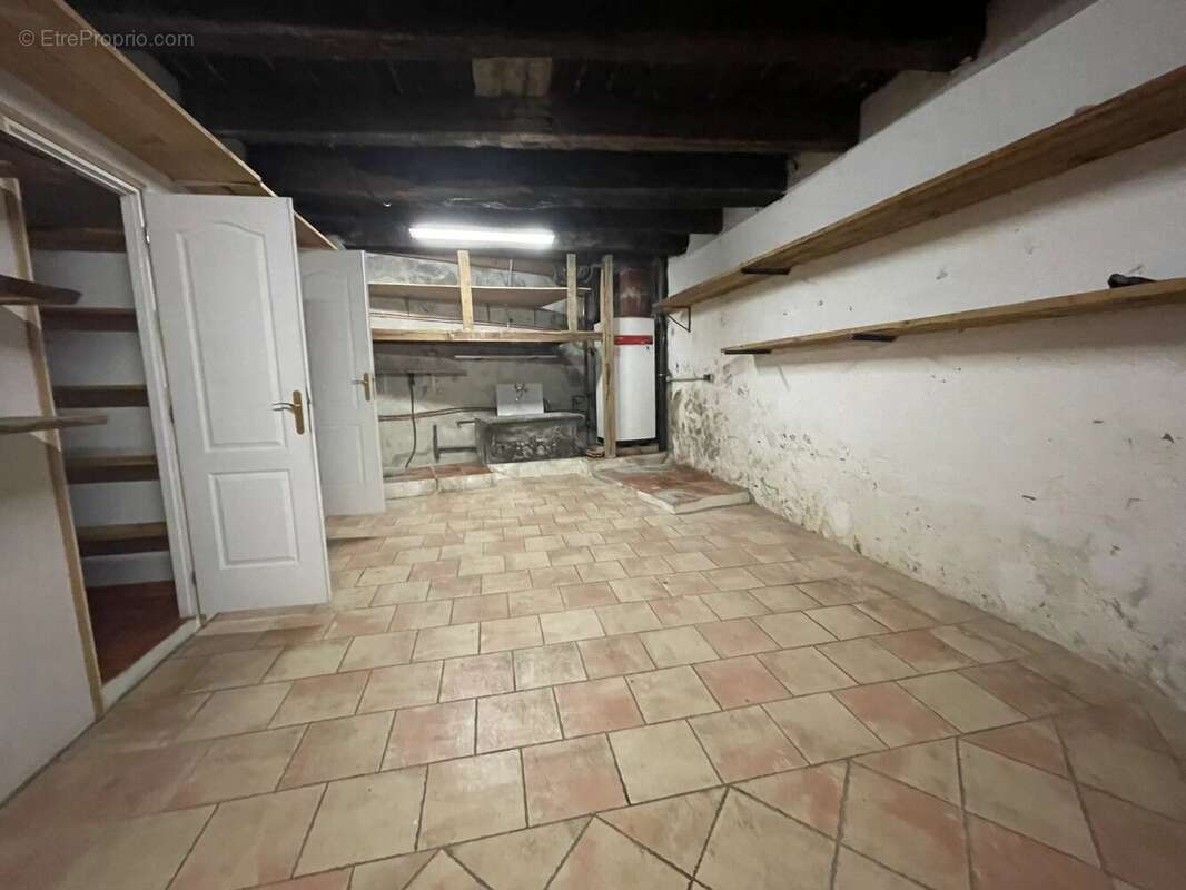 Appartement à MAZAUGUES