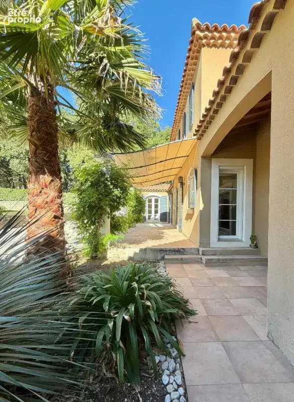 Villa d'exception 172 m² - piscine - terrain arboré de 2 000 m² - photo 6