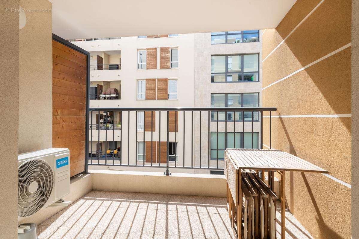 Appartement à MARSEILLE-10E