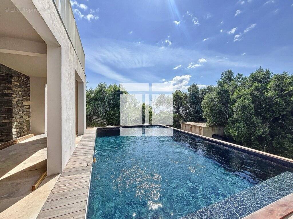 Maison à SANTA-MARIA-DI-LOTA