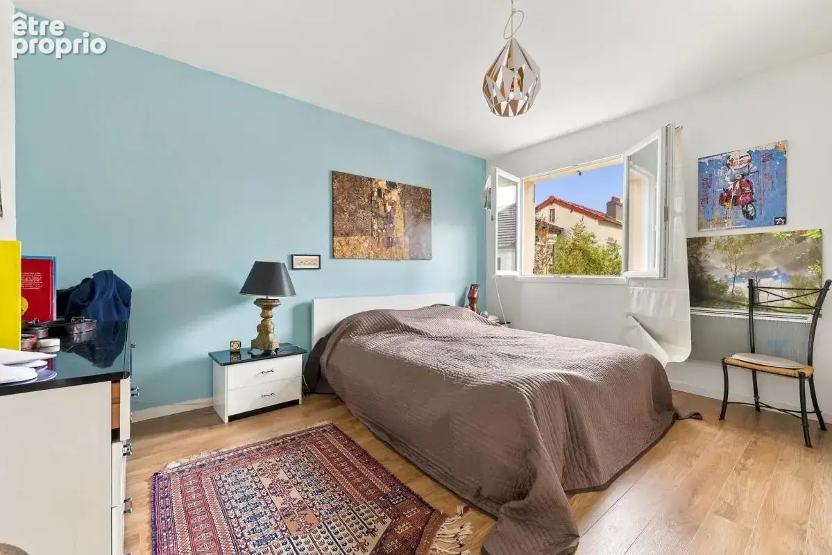 Agréable Maison de 7 pièces de 117 m² à Villejuif - photo 15