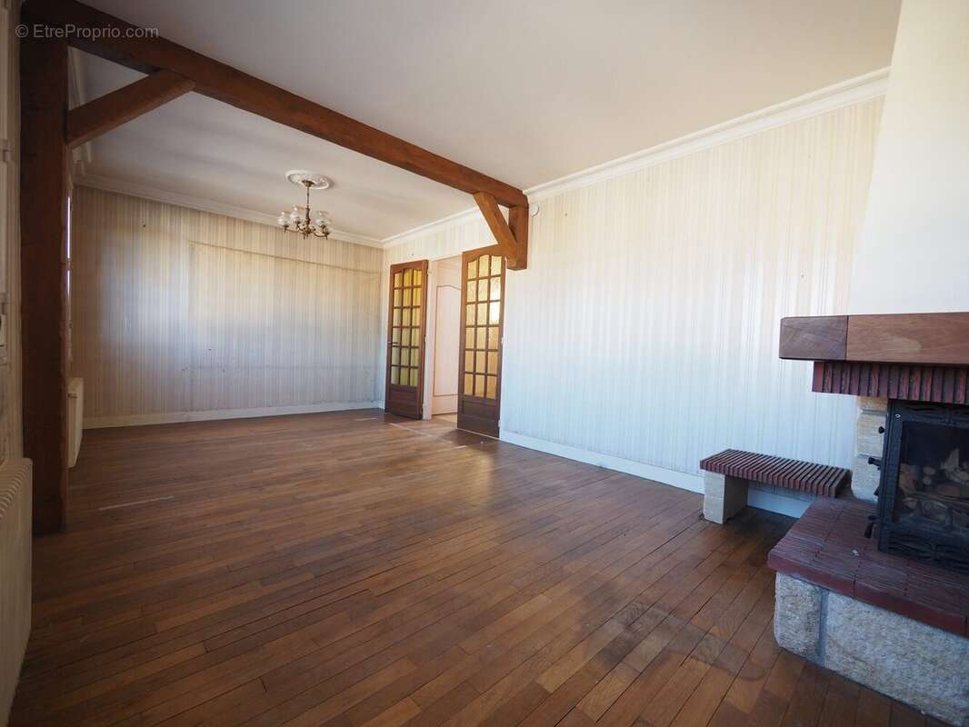 Maison à BOIS-D'ARCY