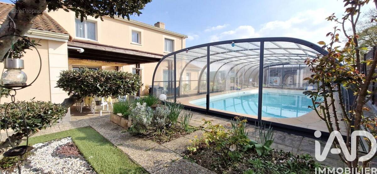 Photo 1 - Maison à VUE