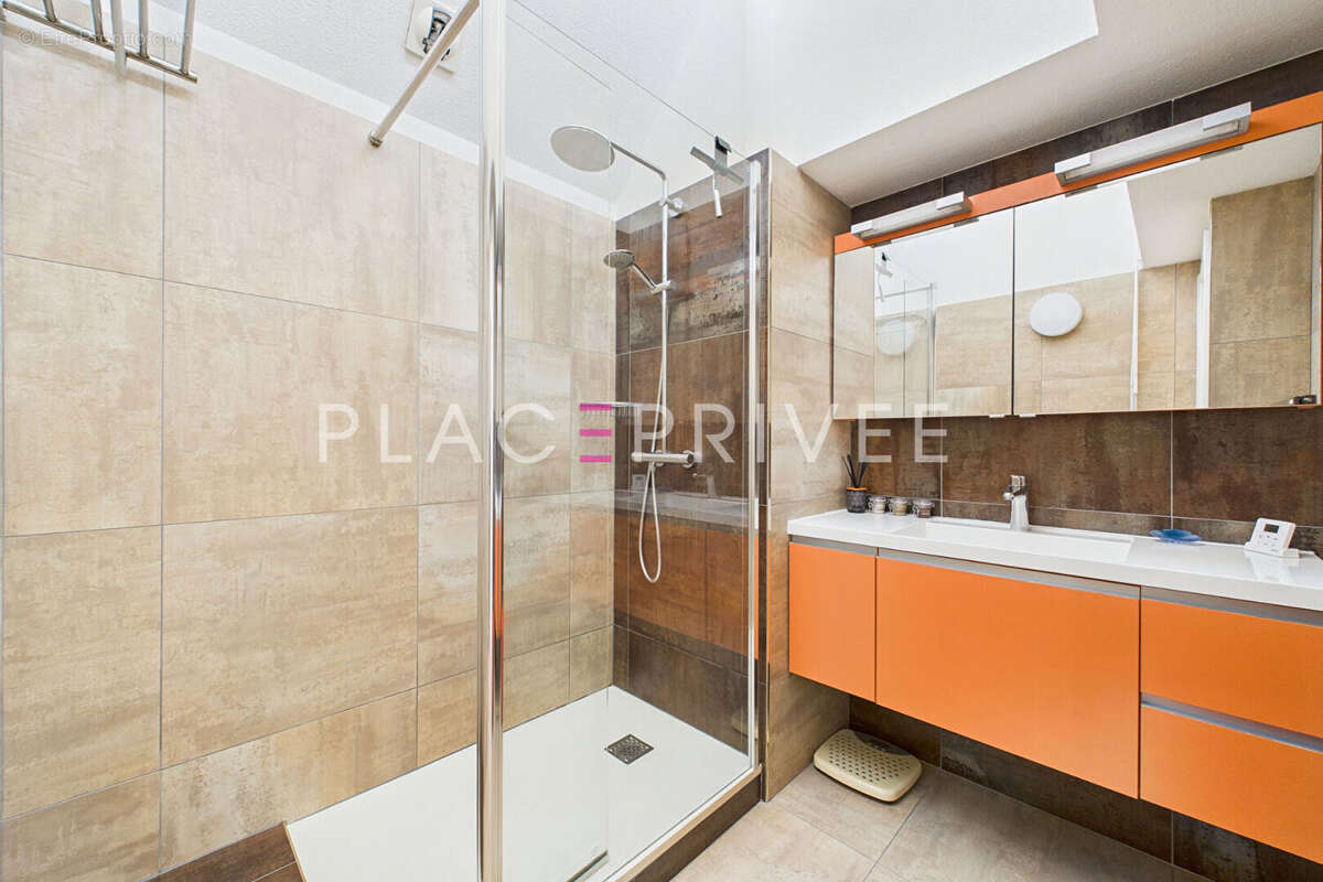 Appartement à ESSEY-LES-NANCY