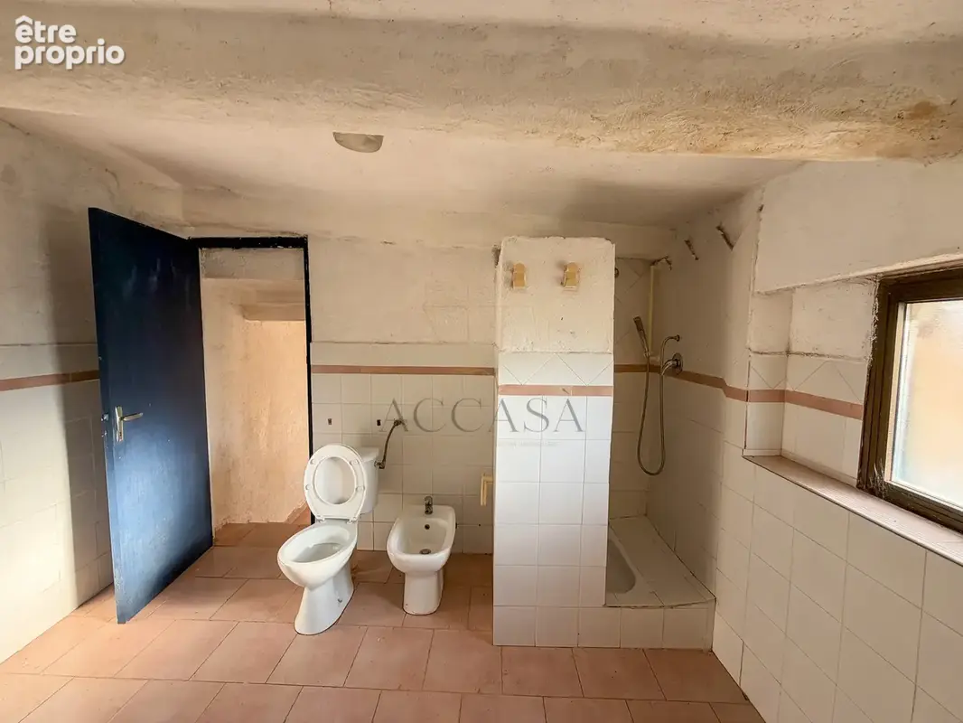 Bonifacio,  propriété à rénover sur près de 5,8 hectares - photo 18