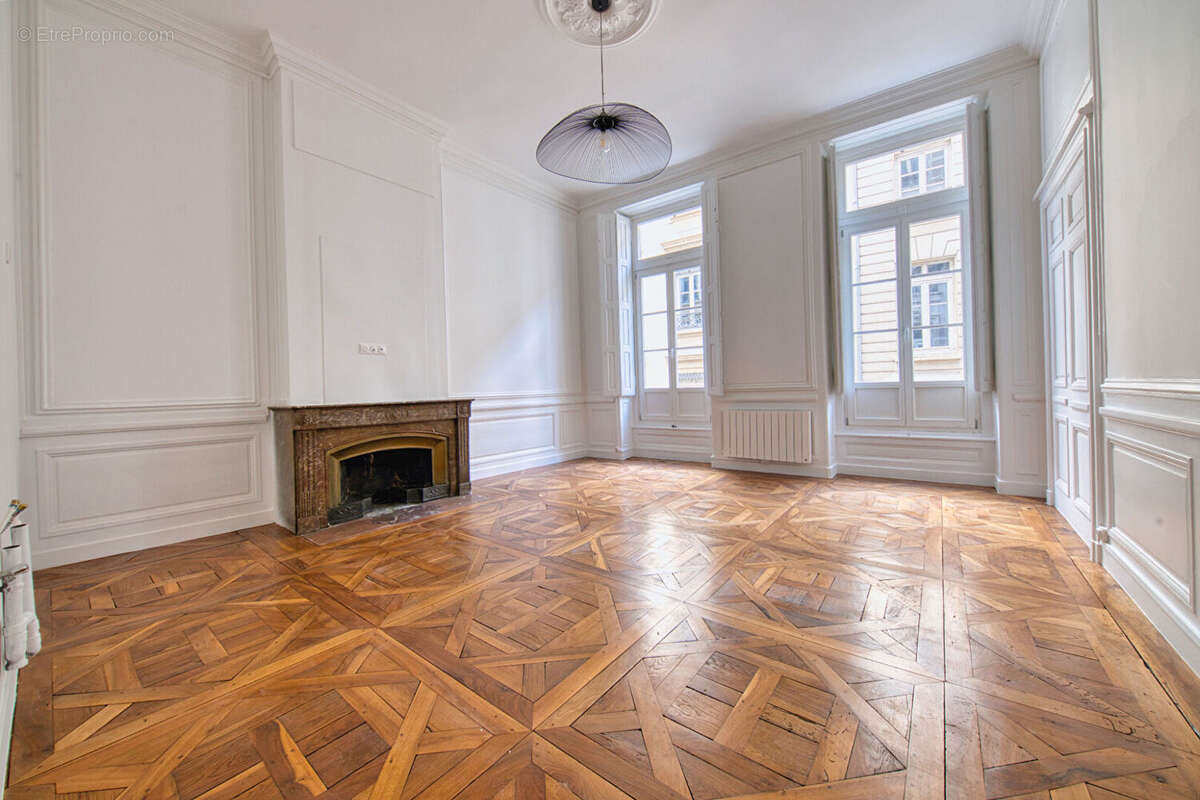 Appartement à LYON-2E