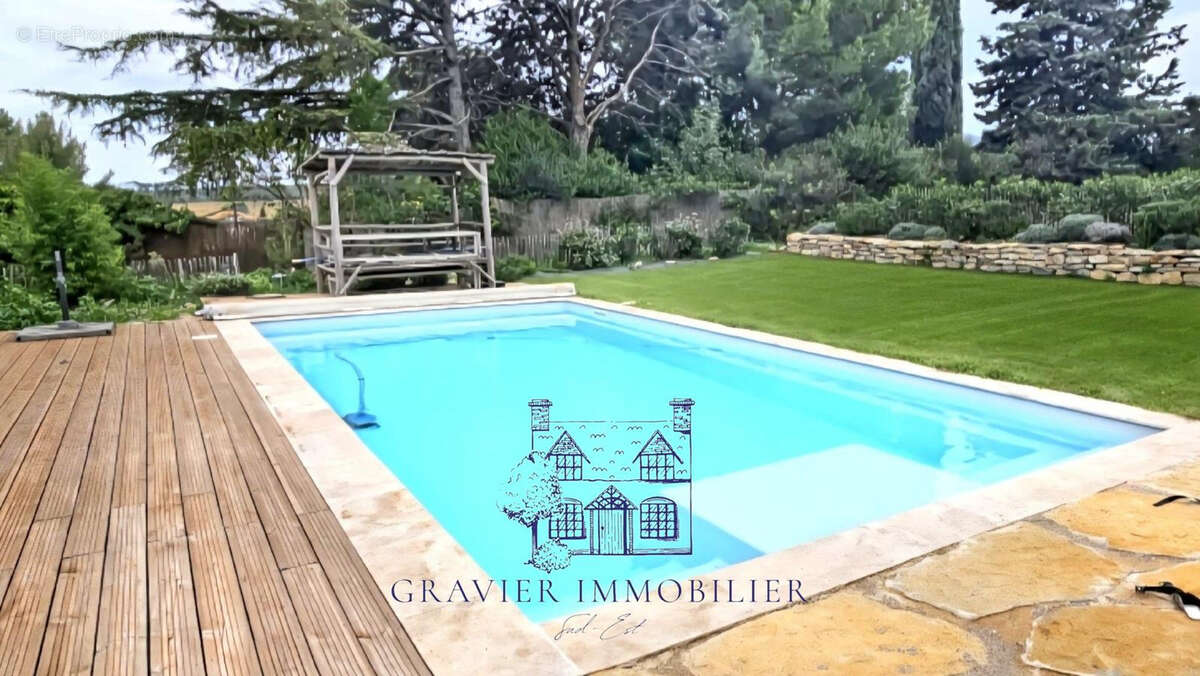 Maison à LA CADIERE-D&#039;AZUR