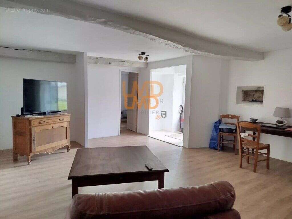 Maison à SAINTE-MEME