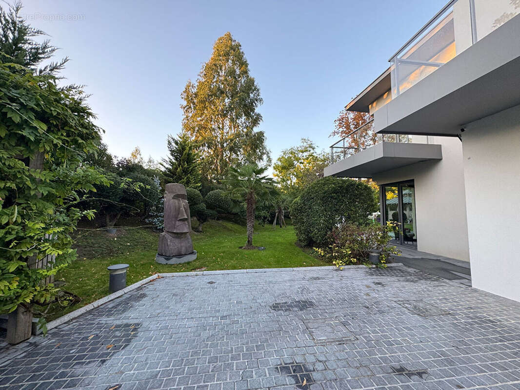 Maison à RUEIL-MALMAISON