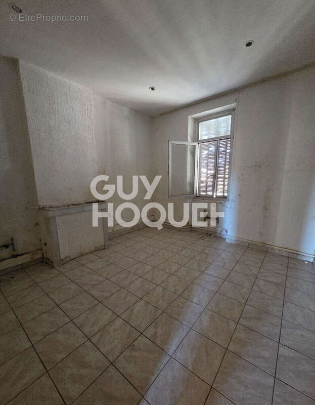 Appartement à MARSEILLE-15E
