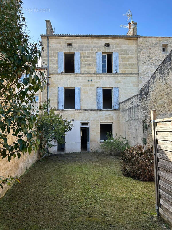 Appartement à SAINT-ANDRE-DE-CUBZAC