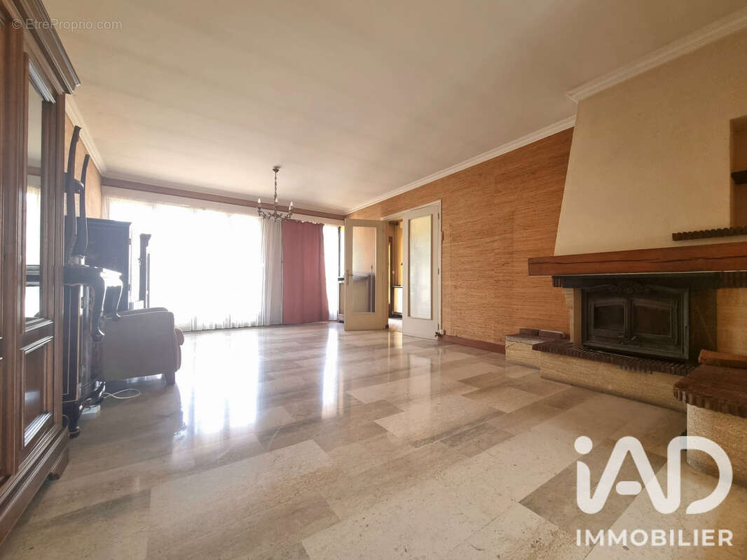 Maison 129 m² à Yerres  - photo 4