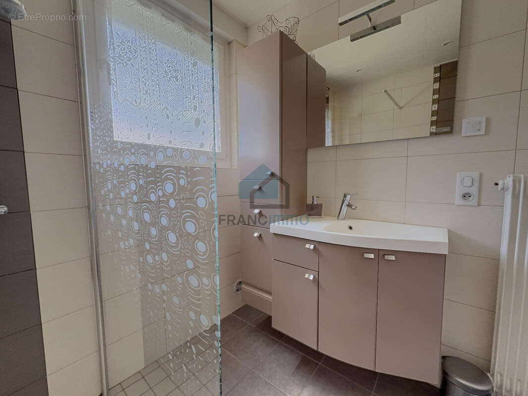 Maiche - proche centre  - maison sur sol - photo 9