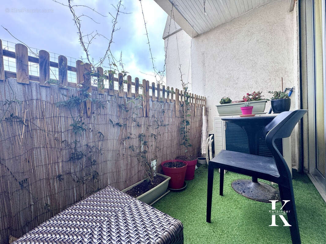 Appartement à MAUGUIO