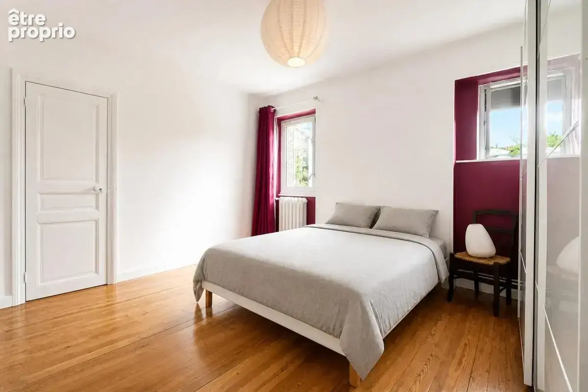 Appartement de charme, 5 pièces de 100 m² à Chamalières-Royat - photo 3