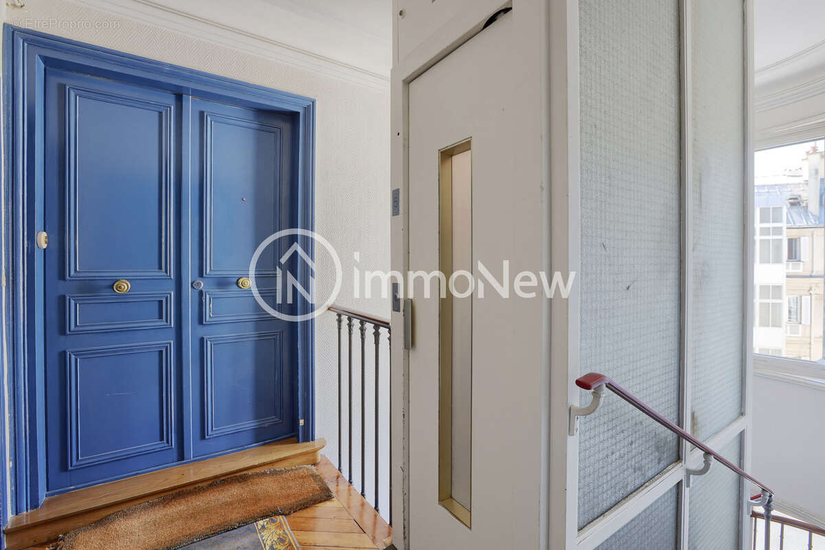 Appartement haussmannien — Paris 16ème — Vue Arc de Triomphe et Tour Eiffel - photo 22