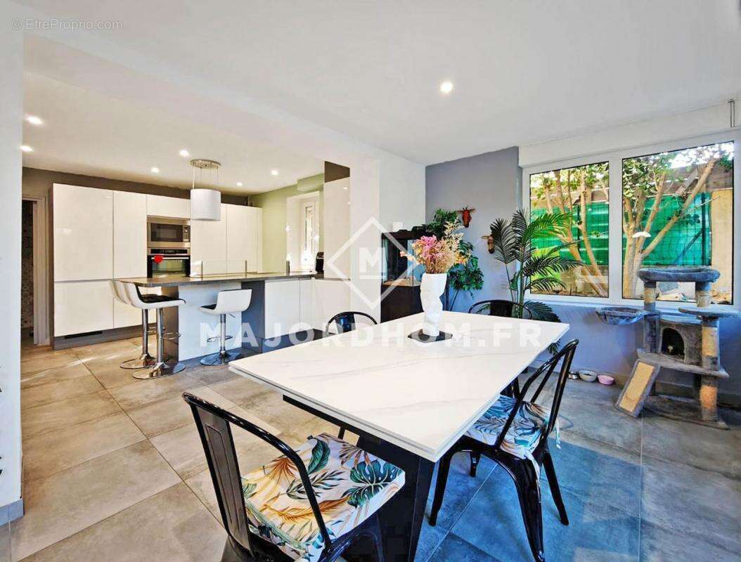 Maison à LA PENNE-SUR-HUVEAUNE