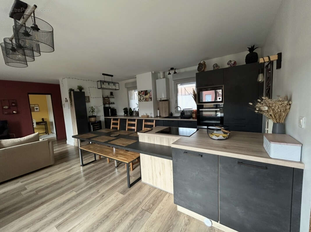 Appartement à SAINT-PRIEST