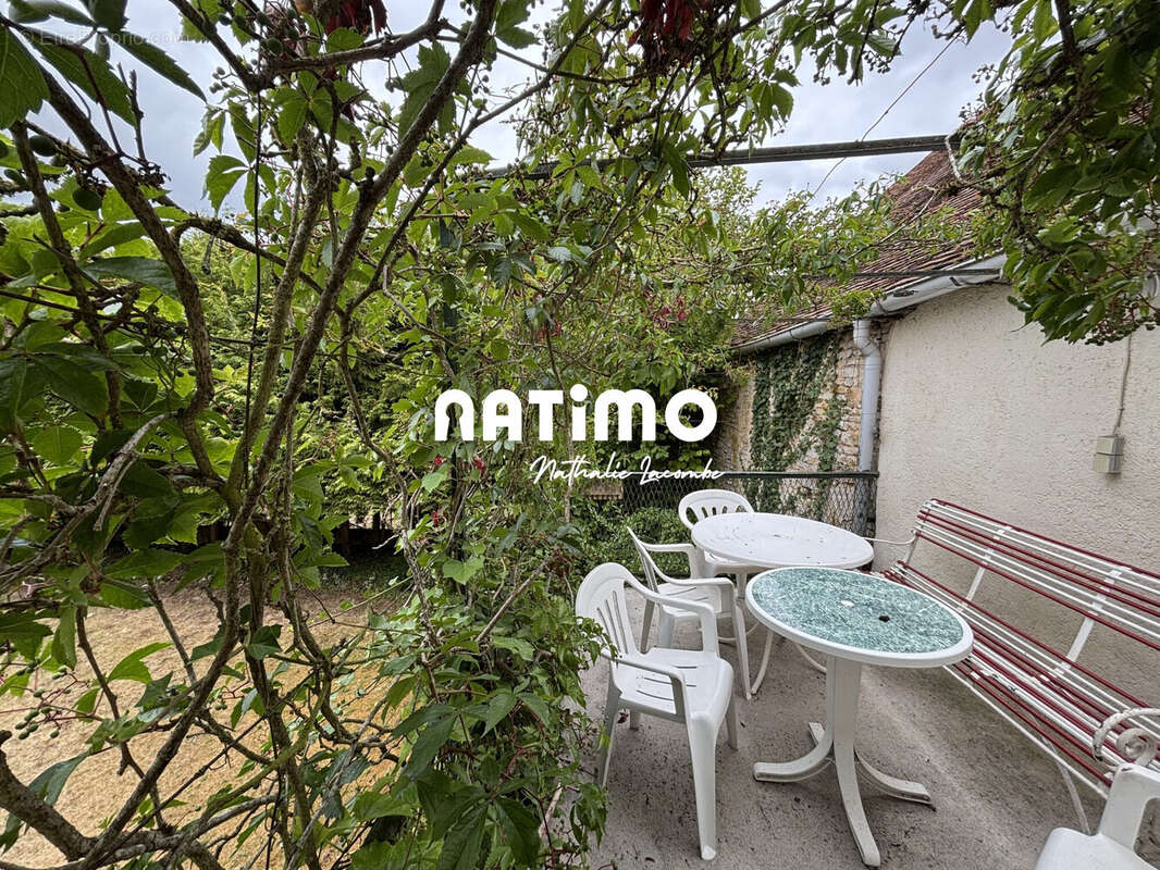 Maison à BAIGNEUX-LES-JUIFS