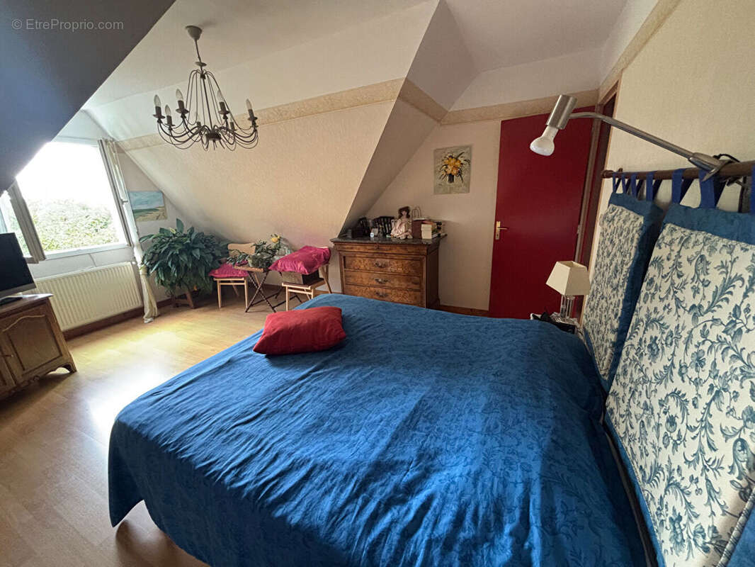 Maison à PONT-L&#039;EVEQUE