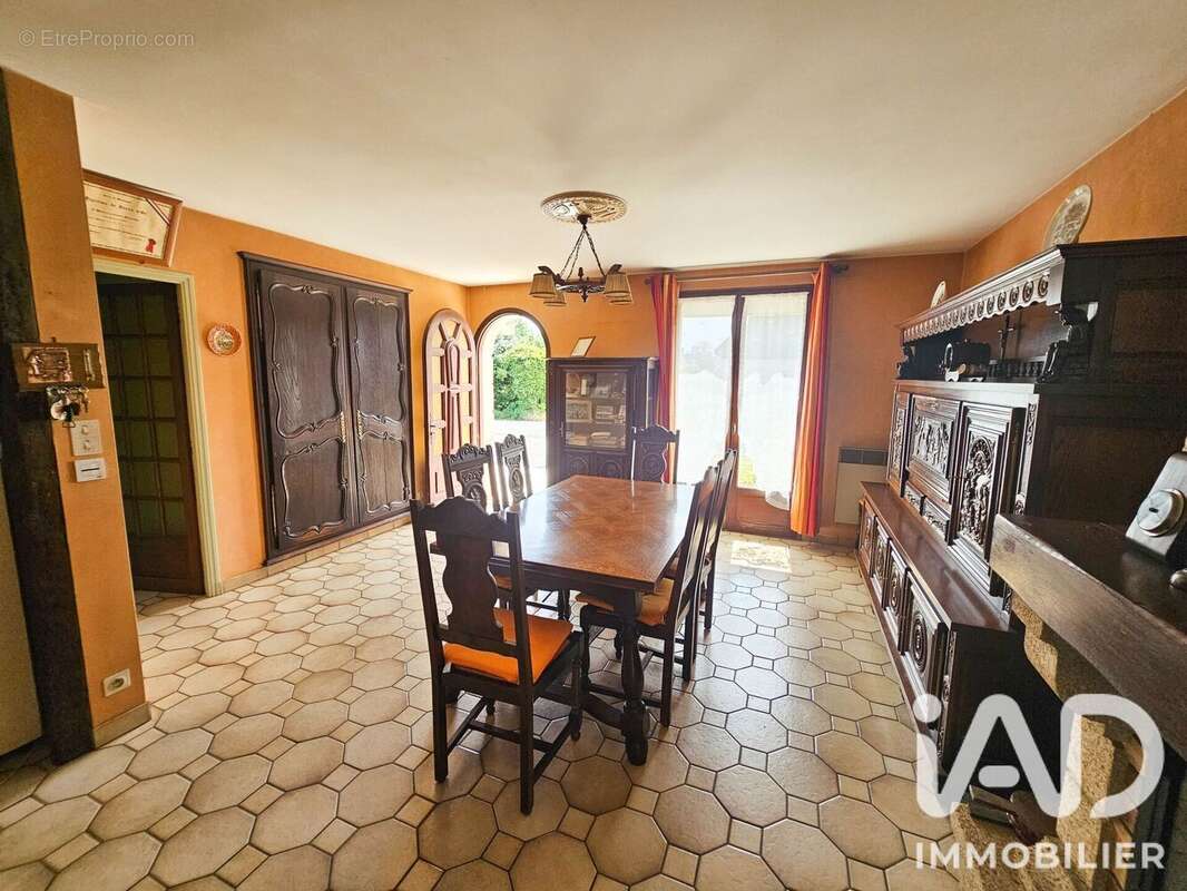 Maison 84 m² à Merdrignac  - photo 8
