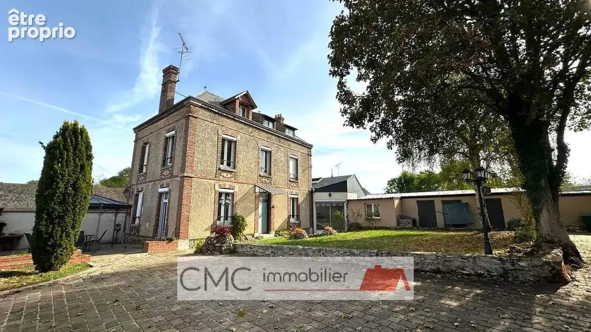 Photo Maison à Bailleau-Armenonville au prix de 299 000€