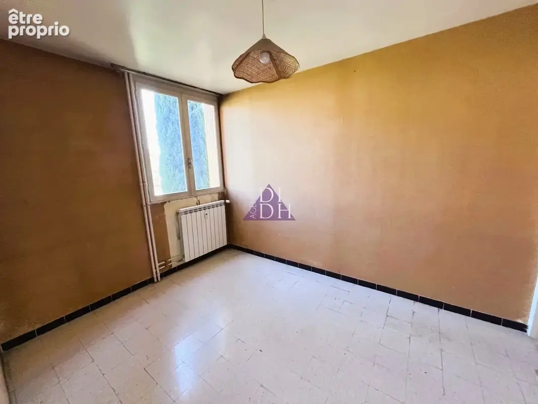 À deux pas des commodités sur le secteur ouest appartement à rénover avec potentiel! - photo 10