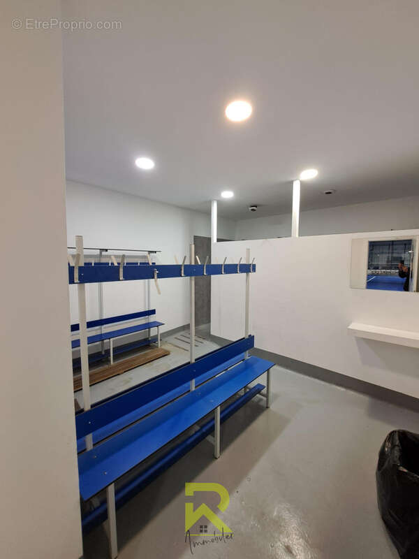 Centre de Padel 2200m2 - photo 7