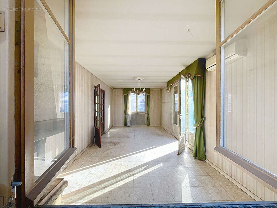 Maison à CASTELGINEST