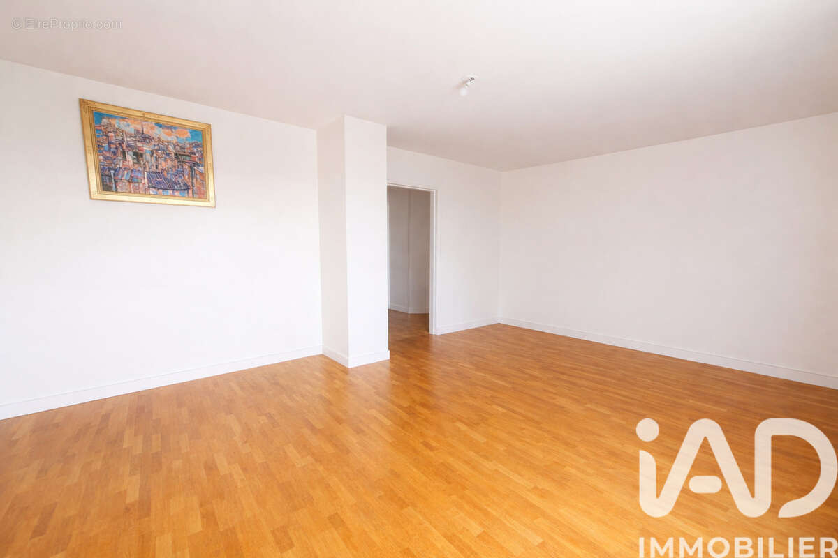 Photo 3 - Appartement à LE PLESSIS-ROBINSON