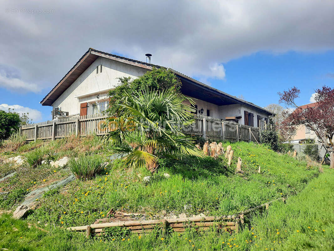 Maison à CHOISEY