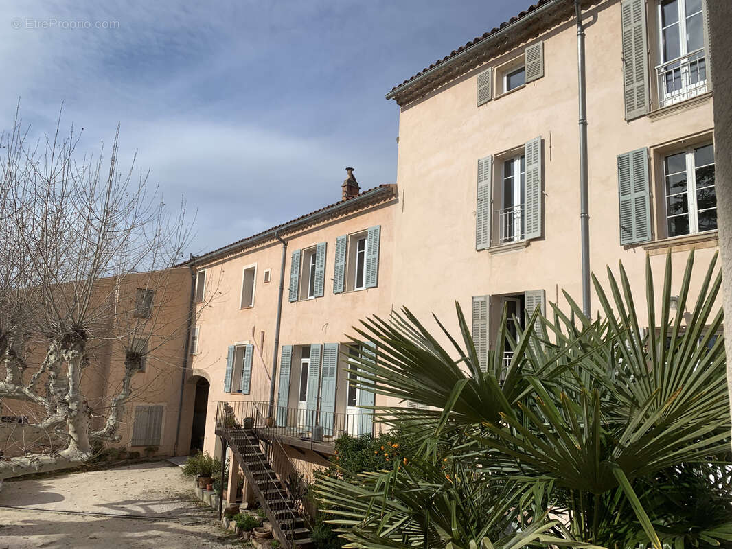 Maison à PUGET-VILLE