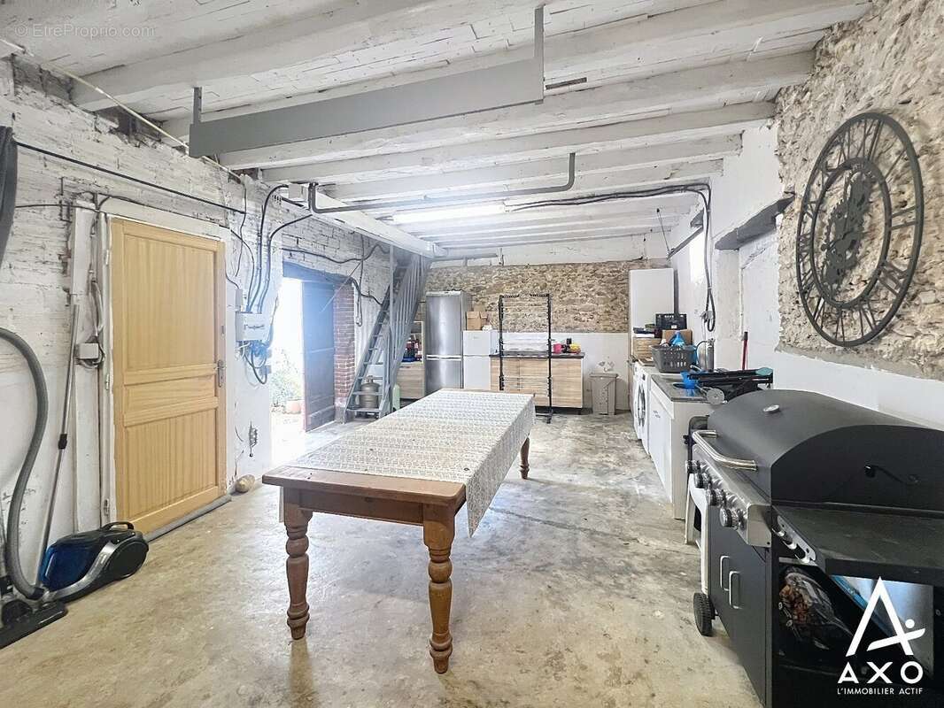 Maison à VILLENEUVE-DE-MARSAN