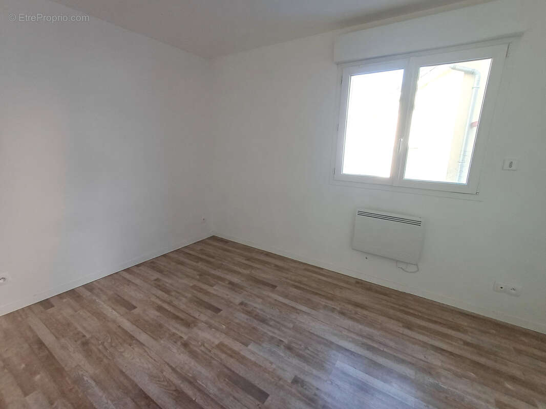 Maison à SAINT-VAAST-D'EQUIQUEVILLE